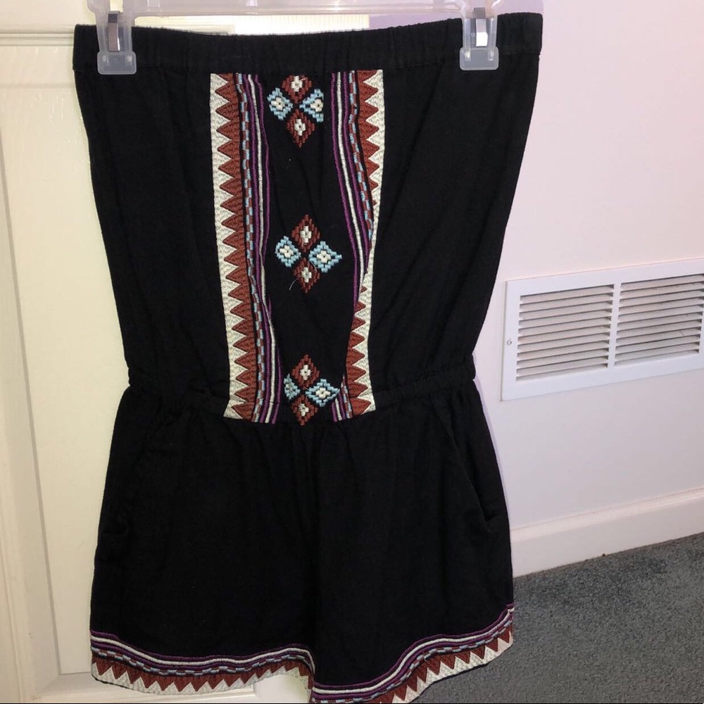 Black Aztec pattern strapless romper